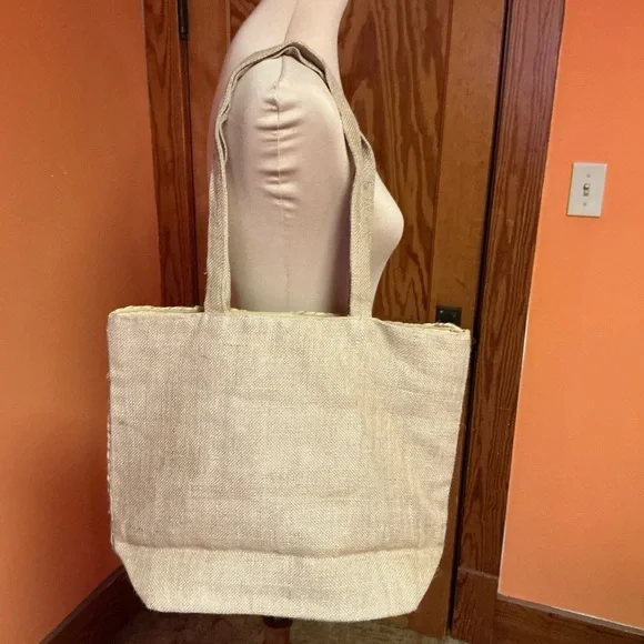 Salt & Umber Woven Straw Tote Bag Shell Detail Fringe Boho NWT - Picture 7 of 11